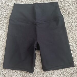 YPB sculptLUX Bike Short